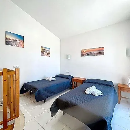 Roca Fornells, Bonito Con Piscina Ss21 Hotel 3*